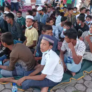 Kemlu RI: Indonesia tak Wajib Tampung Pengungsi Rohingya