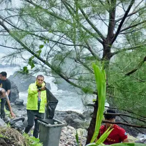 Pj Walkot Sabang Akan Benahi Taman Pantai Kasih