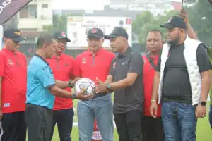 Barsela Cup II Resmi Bergulir, 32 Tim Perebutkan Piala Wakil Ketua DPRA Safaruddin
