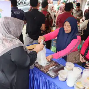 Pemerintah Aceh Barat Gelar Pasar Tani di GOS