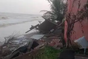Puluhan Rumah Warga di Aceh Utara Rusak Akibat Diterjang Abrasi