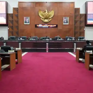 Sah, TRK Gantikan Posisi Hendra Budian Dari Wakil Ketua DPRA