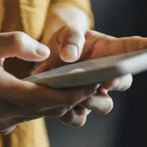 5 Cara Menyatakan Cinta lewat WA pada Wanita