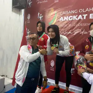 Cabor Angkat Besi dan Sepatu Roda Kontingen Aceh Jaya Sumbang Medali Emas