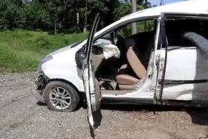 Mobil Tabrak Pohon di Nagan Raya, 3 Penumpang Tewas  