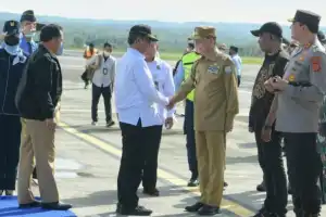 Kedatangan Para Punggawa Negeri