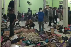 Rohingya di Pidie Ditampung Sementara di Meunasah Ujoeng Pie