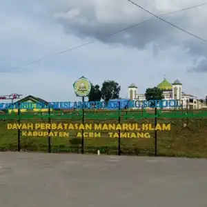 Pengabdian Sang Ustaz di Perbatasan Aceh