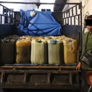 Polisi Tangkap Penimbun 264 Liter BBM di Aceh Selatan