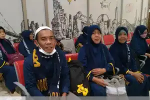 Sempat Telantar di Bogor, 12 Jemaah Umrah Aceh Barat Diberangkatkan