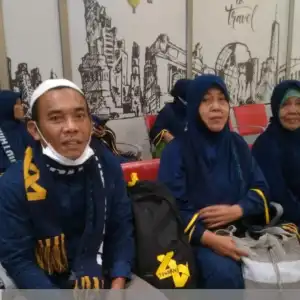 Sempat Telantar di Bogor, 12 Jemaah Umrah Aceh Barat Diberangkatkan