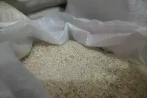 Harga Beras di Aceh Tamiang Naik, Warga Pilih Beli Eceran