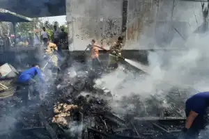 Usaha Mebel Kayu di Darussalam Terbakar, Sebagian Barang Ludes