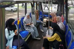 Gratis! Mahasiswa di Kopelma Darussalam Kini Bisa Naik Bus Trans Campus