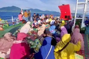 Penumpang Kapal dari Sabang Kenang 27 Tahun Tenggelamnya KMP Gurita