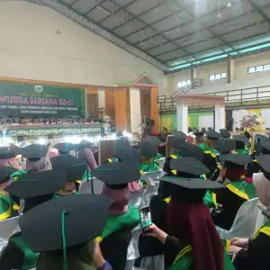 98 Mahasiswa STIT Babussalam Aceh Tenggara Diwisuda