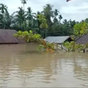 Santri dan Guru di Dayah Aceh Utara Terjebak Banjir