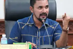 DPRA Minta Banwaslu Setop Rekrut Panwaslih Aceh