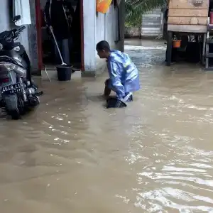 Satu Desa di Aceh Besar Terendam Banjir Akibat Tanggul Jebol