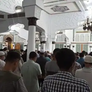 Jemaah Masjid Raya Baiturrahman Shalat Ghaib untuk Korban Gempa Turki