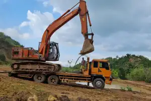 Polisi Tangkap Pemilik Galian C Ilegal di Aceh Besar, 1 Beko Ikut Diamankan