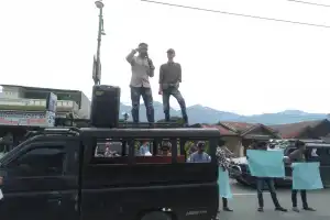 Aliansi Sepuluh Pemuda Demo Pj Bupati Aceh Tenggara