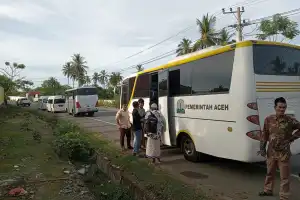 141 Rohingya di UPTD Ladong Dipindahkan ke Padang Tiji