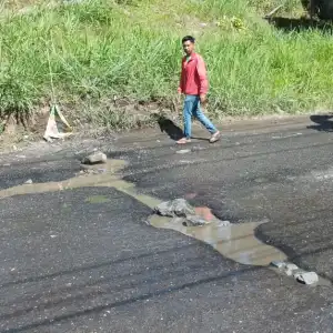 Warga Bener Meriah Keluhkan Jalan Nasional Bireuen-Takengon Rusak