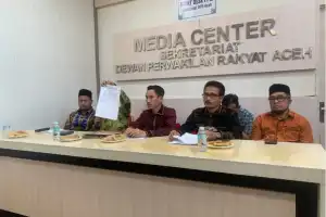 DPRA Sebut Achmad Marzuki Kurang Menghargai Nilai Syariat Islam
