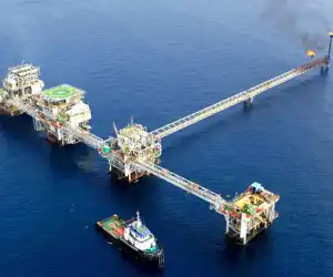 Indonesia Beli Migas Rp450 T Tiap Tahun?