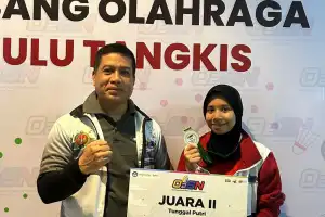 Siswa SMAN 3 Meulaboh Raih Medali Perak Cabor Bulutangkis di O2SN 2023