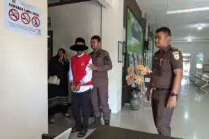 Cabuli Dua Cucunya, Kakek SA Divonis 15 Tahun Penjara�