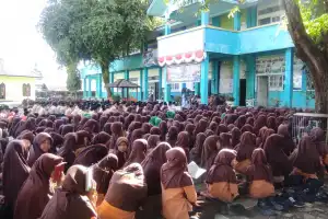 Ribuan Siswa di Aceh Barat Berzikir untuk Palestina