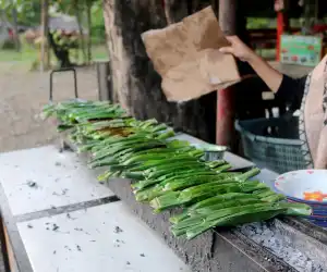 Rest Area Blang Tambue Sajikan Kuliner Khas Pulot Pandan