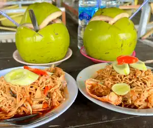 Menikmati Kepiting di Pondok Wisata Pantai Lancok Aceh Utara