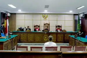 Terdakwa Kasus Korupsi BOKB Divonis 16 Bulan Penjara