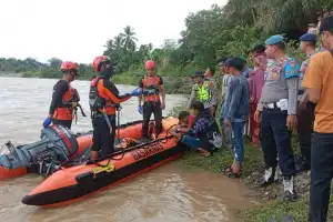 Tim SAR Temukan Jasad Kedua Korban Tenggelam di Krueng Woyla