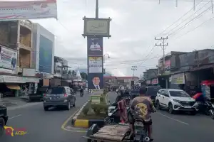 APK Caleg Dipasang di Tiang Listrik Jalan Nasional, Ini Kata Panwaslih Agara
