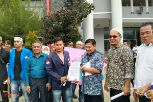 Sorot Lima Nama Calon Komisioner KIP Aceh Tenggara, Ketua Komisi A DPRK Apresiasi Aksi Mahasiswa