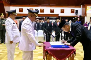 Asra Resmi Jabat Pj Bupati Aceh Tamiang, A Murtala Pimpin Aceh Jaya