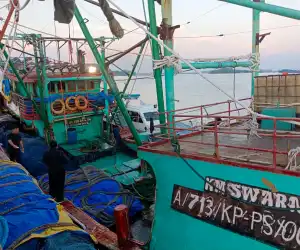 PSDKP Lampulo Amankan Kapal Nelayan yang Beroperasi Tanpa Surat Izin
