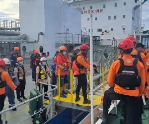 Sakit Perut saat Berlayar, ABK Asal Filipina Dievakuasi ke Banda Aceh