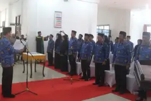 Sekda Abdya Lantik 35 Pejabat Eselon III dan IV