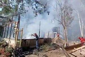 Satu Unit Rumah di Aceh Barat Terbakar Akibat Korsleting Listrik