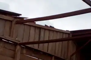 Satu Unit Rumah Warga Blang Rakal Rusak Diterjang Angin Puting Beliung