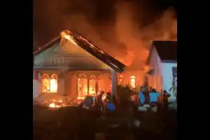 Tiga Rumah Warga Aceh Barat Hangus Terbakar