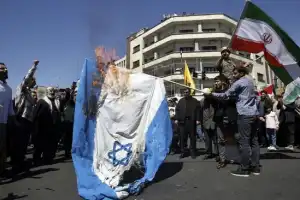 Iran Bakal Serang Israel Buntut Kematian Beberapa Anggota Quds Force
