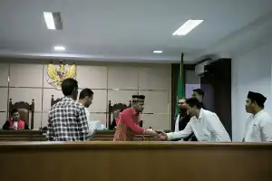 Mantan Ketua DPR Aceh dan Azhari Cage Jadi Saksi di Sidang Kasus Korupsi Beasiswa