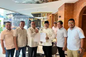 Jufri Hasanuddin Terima Rekom Balon Bupati Abdya dari PAN