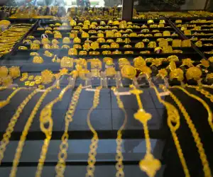 Harga Emas di Banda Aceh Berangsur Turun